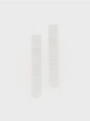 Skarpetki z metalizowaną nicią - jasnoszary. Szare skarpety damskie Reserved, bez wzorów. W wyprzedaży za 9.99 zł.