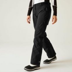 Damskie spodnie narciarskie Ice Ski. Czarne spodnie materiałowe damskie Dare 2b, bez wzorów, z tkaniny. W wyprzedaży za 449.55 zł.