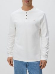 Longsleeve slim fit - złamana biel. Bluzki z długim rękawem męskie Reserved, l, bez wzorów, z bawełny, bez kołnierzyka. Za 79.99 zł.