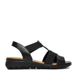 Sandały Go Soft. Czarne sandały damskie GO SOFT, bez wzorów, bez obcasa, na płaskiej podeszwie, bez zapięcia. Za 179.99 zł.