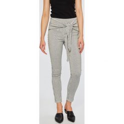 Scotch & Soda - Spodnie. Legginsy damskie Scotch & Soda, l, bez wzorów, z bawełny. W wyprzedaży za 219.90 zł.