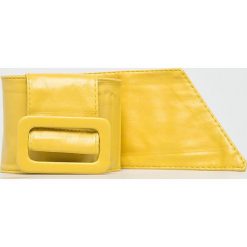 Answear - Pasek. Żółte paski damskie ANSWEAR, w paski, z materiału. W wyprzedaży za 29.90 zł.
