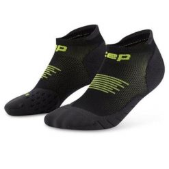 Damskie skarpety kompresyjne do biegania stopki sportowe Core Run. Czarne skarpety damskie CEP, bez wzorów, z elastanu. Za 69.00 zł.