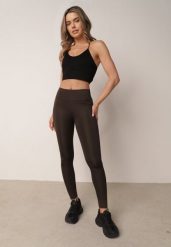 Brązowe Legginsy w Stylu Basic z Wyszczuplającym Pasem Samertes. Brązowe legginsy damskie Born2be, l, bez wzorów, z jeansu. Za 39.99 zł.