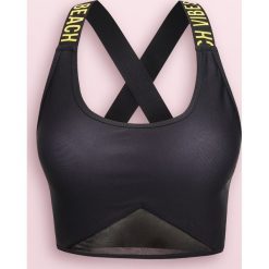 Komblet bikini w sportowym stylu - Czarny. Bikini damskie marki Cropp. Za 59.99 zł.
