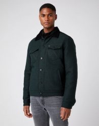 MĘSKA SHERPA WRANGLER WOOL TRUCKER JACKET DEEP FOREST W4F2SGG08 112141366. Kurtki męskie Wrangler, l, bez wzorów, bez kaptura. Za 269.99 zł.