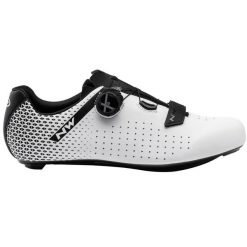 Buty szosowe męskie Northwave Core Plus 2. Białe buty sportowe męskie Northwave, bez zapięcia, rowerowe. Za 509.99 zł.
