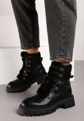 Czarne Causualowe Trapery Zdobione Futerkiem na Języku Charnas. Czarne śniegowce i trapery damskie Born2be, z dzianiny. Za 119.99 zł.