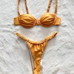 Bikini z marszczeniem elastyczne na plażę i basen Slavejka. Żółte bikini damskie Intica, s, bez wzorów. Za 159.00 zł.