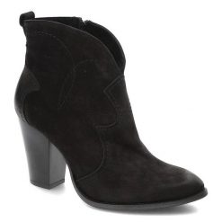 Czarne Kowbojki Clasicco Eleganckie Skórzane Botki Na Obcasie. Czarne kozaki damskie Clasicco, bez obcasa, na obcasie. Za 379.00 zł.