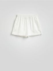 Lniane szorty - biały. Białe szorty damskie Reserved, l, bez wzorów. Za 119.99 zł.