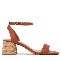 Espadryle Tommy Hilfiger. Brązowe sandały damskie Tommy Hilfiger, bez wzorów, bez obcasa, bez zapięcia. Za 319.99 zł.