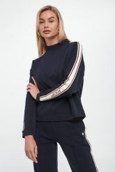 Bluza damska Tamera JOOP!. Bluzy damskie JOOP!, xxs, bez wzorów, bez kaptura. Za 669.00 zł.