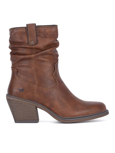Mustang Kowbojki 1479-501 Brązowy. Brązowe botki damskie Mustang, ze skóry, bez obcasa, na słupku, bez zapięcia. Za 399.99 zł.