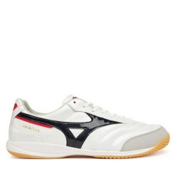 Buty do piłki nożnej Mizuno. Białe buty sportowe męskie Mizuno, bez zapięcia, do piłki nożnej. Za 349.99 zł.