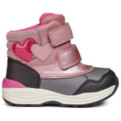 Geox dziewczęce buty zimowe za kostkę New Gulp, 21, różowy/szary. Czerwone buty zimowe dziewczęce Geox, z aplikacjami, za kostkę, bez zapięcia. W wyprzedaży za 179.00 zł.