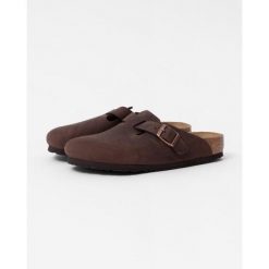 Klapki unisex Birkenstock Boston BS S. Brązowe klapki męskie Birkenstock, z jeansu, eleganckie. Za 813.00 zł.