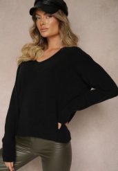 Czarny Sweter z Trójkątnym Dekoltem Vititana. Czarne swetry damskie Renee, m, z aplikacjami, z jeansu, casualowe, bez kołnierzyka, bez ramiączek, bez kaptura. Za 109.99 zł.