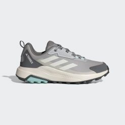 Buty Terrex Anylander Hiking. Białe trekkingi damskie Adidas. Za 329.00 zł.