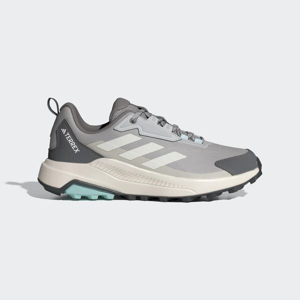 Buty Terrex Anylander Hiking. Brązowe trekkingi damskie Adidas, trekkingowe. Za 282.99 zł.
