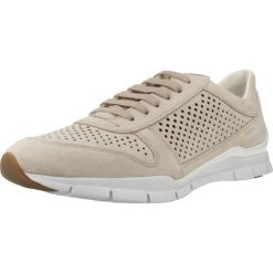 Buty GEOX D SUKIE Jasnobrązowy. Brązowe obuwie sportowe damskie Geox, bez wzorów, ze skóry, na fitness i siłownię. Za 352.99 zł.