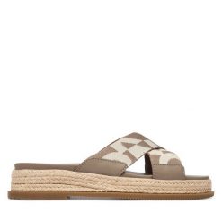 Espadryle DKNY. Brązowe espadryle damskie DKNY, bez wzorów, bez obcasa, bez zapięcia. Za 579.99 zł.