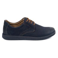 KOMODO Buty męskie skórzane Casual 933/2 granatowe niebieskie. Niebieskie półbuty na co dzień męskie ze skóry, casualowe, bez zapięcia. Za 367.89 zł.