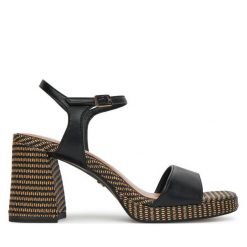 Sandały Tamaris. Czarne sandały damskie Tamaris, bez wzorów, bez obcasa, na słupku, bez zapięcia. Za 269.99 zł.