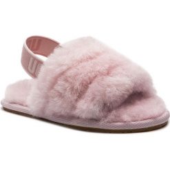 Kapcie UGG - T Fluff Yeah Slide 1098579T T/Slpn. Sandały dziewczęce marki UGG. W wyprzedaży za 249.00 zł.