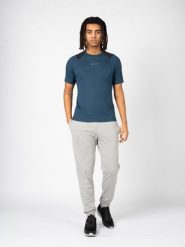T-shirt fitness męski Tech-Tee. Czarne t-shirty męskie Champion, m, bez wzorów, z poliesteru, klasyczne, bez kołnierzyka. Za 124.00 zł.