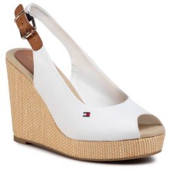 Espadryle Tommy Hilfiger. Klapki damskie Tommy Hilfiger, bez wzorów, bez obcasa, bez zapięcia. Za 219.99 zł.