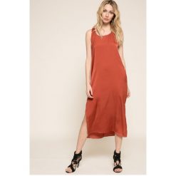 Pepe Jeans - Sukienka. Szare sukienki damskie Pepe Jeans, z bawełny, casualowe, z okrągłym kołnierzem. W wyprzedaży za 179.90 zł.