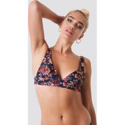 NA-KD Swimwear Góra bikini z szerokim paskiem - Blue,Multicolor,Navy. Niebieskie bikini damskie NA-KD Swimwear. Za 80.95 zł.