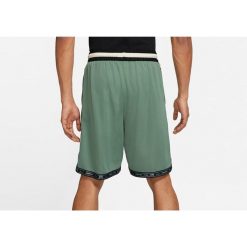 Spodenki męskie nike dri-fit dna shorts dutch green. Zielone krótkie spodenki sportowe męskie Nike, m, bez wzorów, do biegania, dri-fit (nike). Za 199.00 zł.