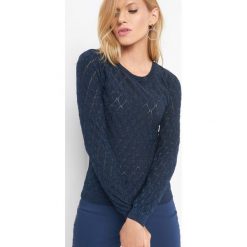 Sweter z metaliczną nitką. Niebieskie swetry damskie Orsay, z dzianiny. Za 89.99 zł.