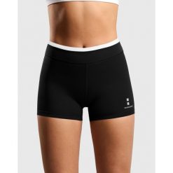 Obcisłe spodenki damskie 2.0. Brązowe szorty damskie NORDICDOTS, s, bez wzorów, z materiału, eleganckie. Za 150.00 zł.
