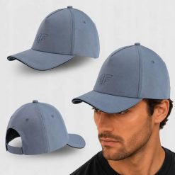 CZAPKA Z DASZKIEM 4F MĘSKA BEJSBOLÓWKA ACABU557 SS26. Czarne czapki i kapelusze męskie 4f, bez wzorów, eleganckie. Za 68.13 zł.