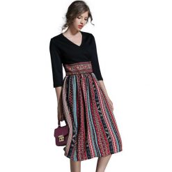 Sukienka w kolorze czerwonym. Czerwone sukienki damskie Kaimilan. W wyprzedaży za 119.95 zł.