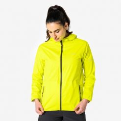 Kurtka do biegania przeciwdeszczowa damska Kiprun Run 900 Rain. Szare kurtki damskie KIPRUN, na zimę, l, bez wzorów, z materiału, bez kaptura. Za 399.99 zł.