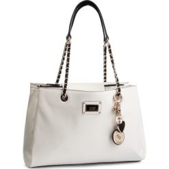 Torebka GUESS - HWSG72 97100 WHI. Torebki do ręki damskie marki Guess. Za 699.00 zł.