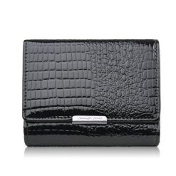 Portfel damski skórzany mały czarny lakierowany croco z ochroną RFID SP-23-CBL. Czarne portfele damskie bez wzorów, z lakierowanej skóry. Za 94.00 zł.
