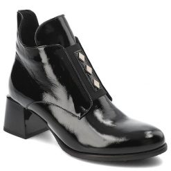Czarne Botki Armodo Stylowe Obuwie Damskie Na Obcasie. Czarne kozaki damskie Armodo, ze skóry, bez obcasa, na obcasie. Za 329.00 zł.