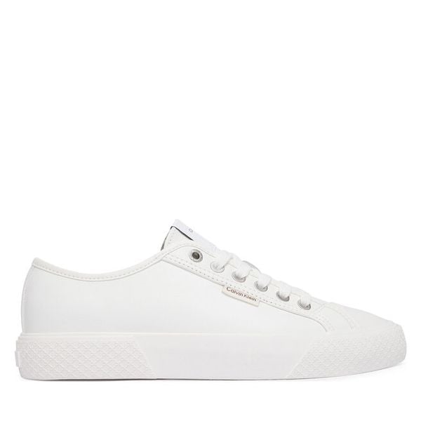 Trampki Calvin Klein. Białe trampki i tenisówki damskie Calvin Klein, bez wzorów, bez zapięcia. Za 369.99 zł.