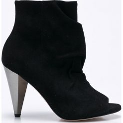 Solo Femme - Botki. Botki damskie marki Solo Femme. W wyprzedaży za 199.90 zł.