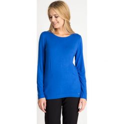 Niebieska bluzka basic z łezką na plecach QUIOSQUE. Niebieskie bluzki damskie QUIOSQUE, w jednolite wzory, z dzianiny, klasyczne, z dekoltem na plecach, z długim rękawem. W wyprzedaży za 39.99 zł.