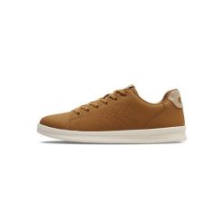 Trenerzy Hummel Court Line SN. Brązowe obuwie sportowe damskie Hummel, bez wzorów. Za 220.00 zł.