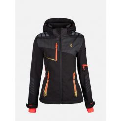 Damska kurtka wodoodporna Aulp Fecla. Czarne kurtki damskie Aulp, bez wzorów, bez kaptura. Za 380.00 zł.