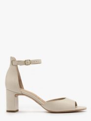 Klasyczne kremowe sandały na obcasie. Brązowe sandały damskie Ryłko, bez wzorów, z gumy, bez obcasa, na obcasie, bez zapięcia. W wyprzedaży za 199.99 zł.