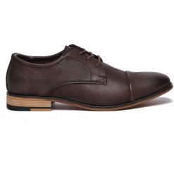 BUTY MĘSKIE WIZYTOWE Z MATOWEJ SKÓRY. Brązowe eleganckie półbuty marki TOP SECRET, na lato, ze skóry, biznesowe. W wyprzedaży za 99.99 zł.