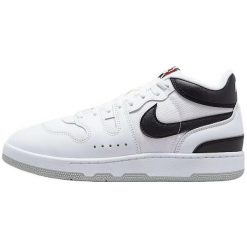 Buty sportowe Nike Mac Attack Qs Sp. Białe obuwie sportowe damskie Nike, bez wzorów, ze skóry. W wyprzedaży za 490.00 zł.